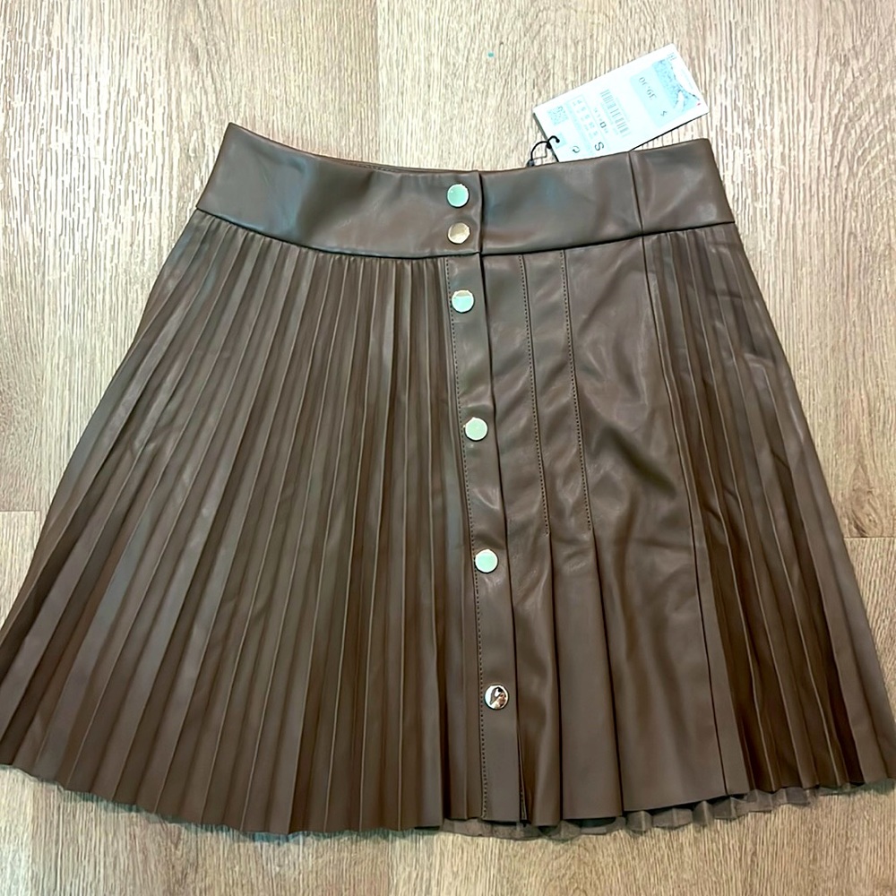 Zara pleated Lester brown s skirt